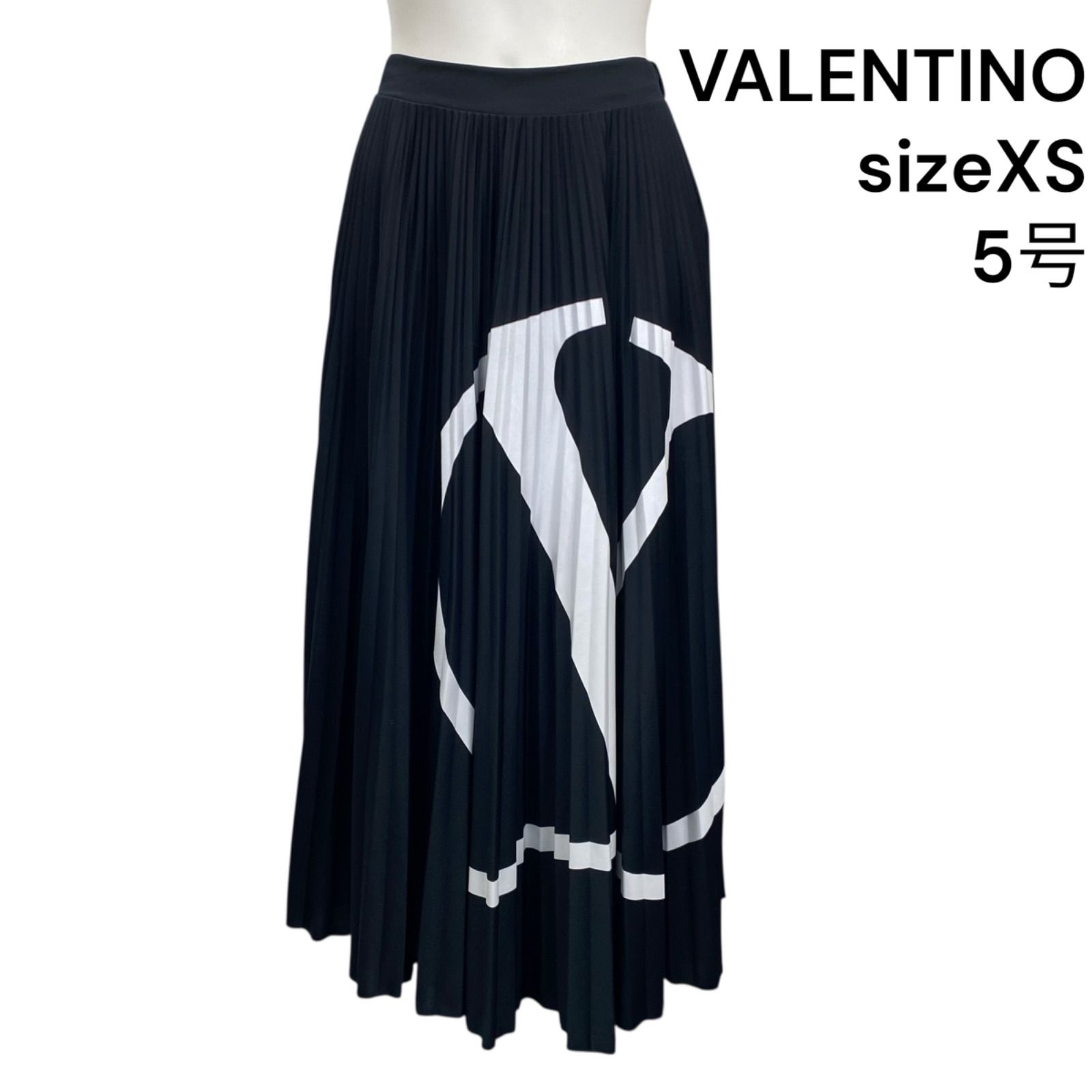 VALENTINO プリーツロングスカート ブラック ◇美品 バレンティノ VALENTINO プリーツスカート ロング Vロゴ