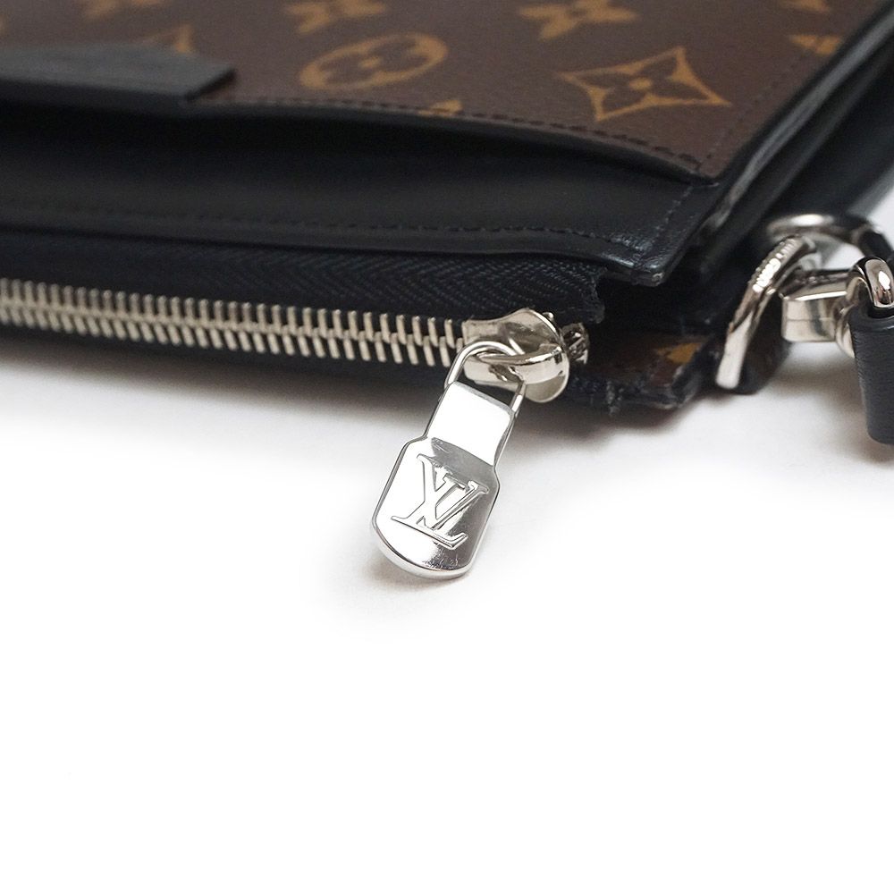 ルイ ヴィトン ジッピーウォレット ヴェルティカル ラウンドファスナー  