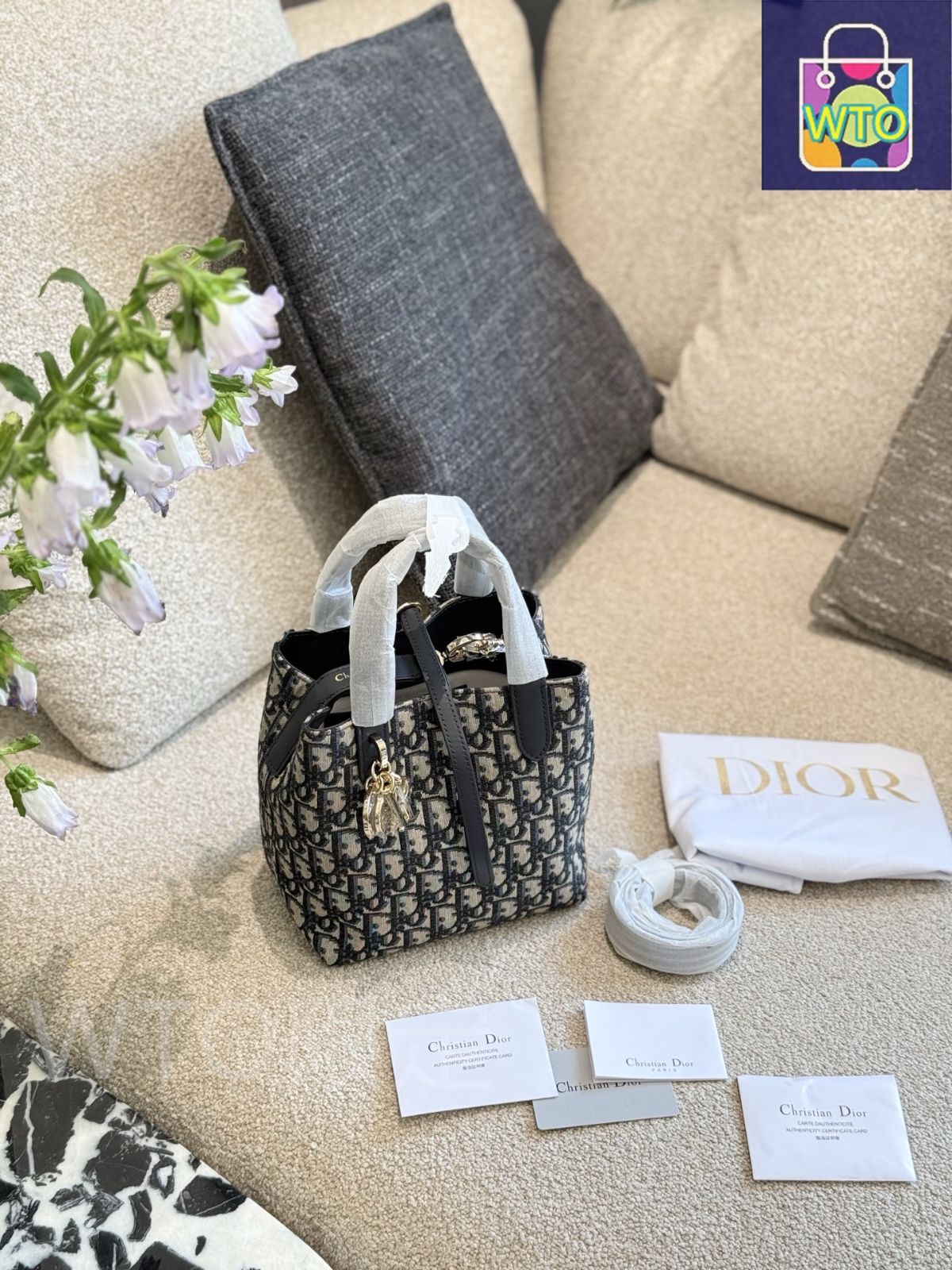 【縦型がかわいい☆】DIOR Toujours スモール トートバッグ DIOR | Dior Toujours バーティカル トートバッグ スモール