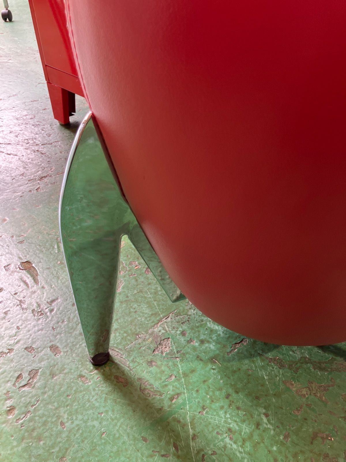 ?ドラムスツール 赤 レッド アメリカン オシャレ家具 オシャレチェア 椅子 イス いす チェア スツール オシャレ家具 スペースエイジ ミッドセンチュリー 倉庫前引き取り げあり