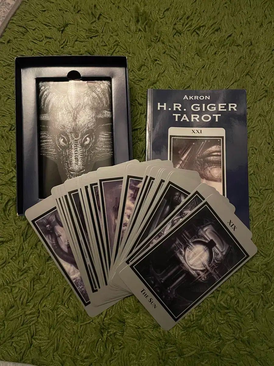 H.R.ギーガー タロット 洋書ポストカード Giger tarot エイリアン H.R.