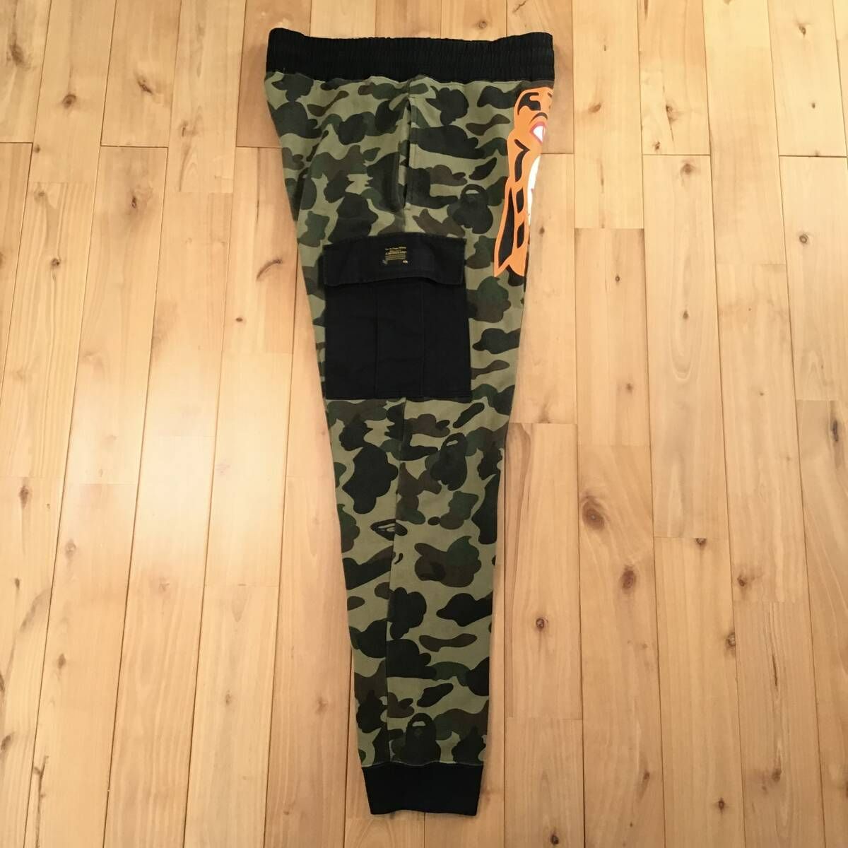 タイガー シャーク スウェットパンツ Mサイズ a bathing ape BAPE camo