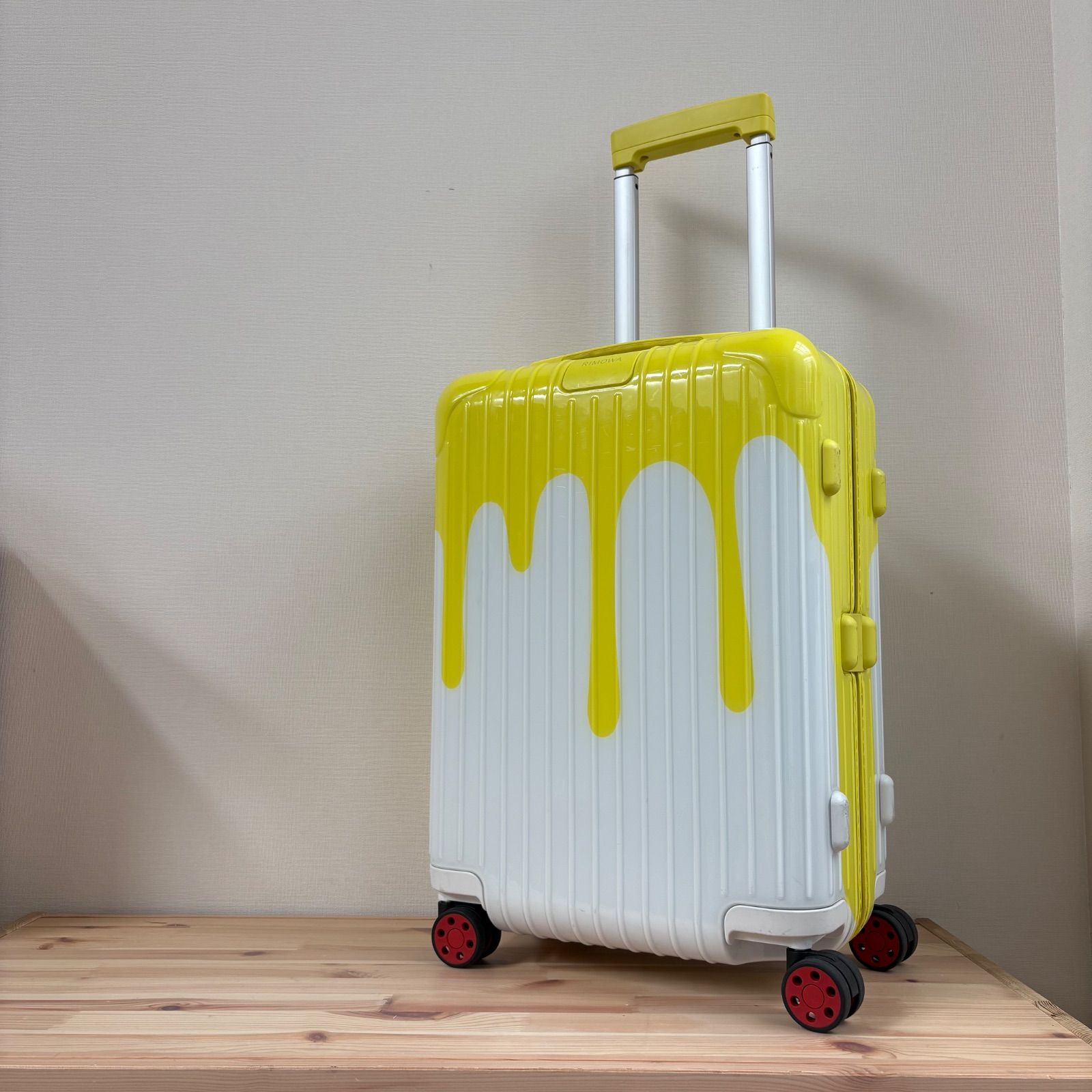 保証付き RIMOWA x CHAOS Essential Cabin 36L リモワ カオス コラボ エッセンシャル キャビン 機内ok 4輪 キャリーケース