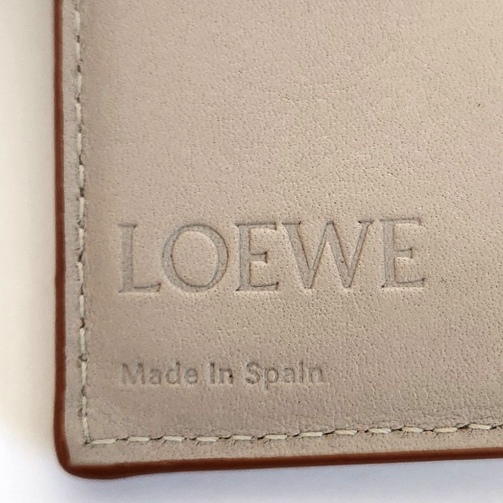 LOEWE アナグラム トライフォールド ウォレット　サンド LOEWE ロエベ レディース アナグラム トライフォールド ウォレット