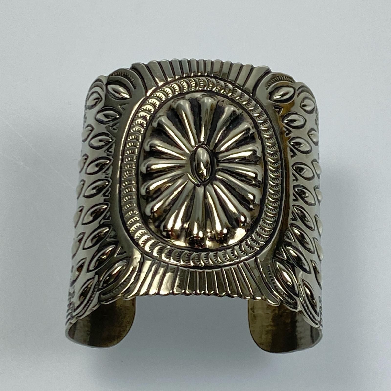 インディアンジュエリー　レディースバングル　刻印あり LJ刻印STERLING ターコイズ＆シルバー インディアンジュエリー