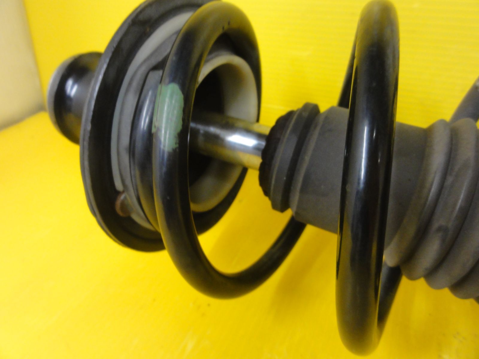 平成14年車 ポルシェ 98665 ボクスター 右 後ろ リア ストラット 走行距離45598㎞ 純正 F30522