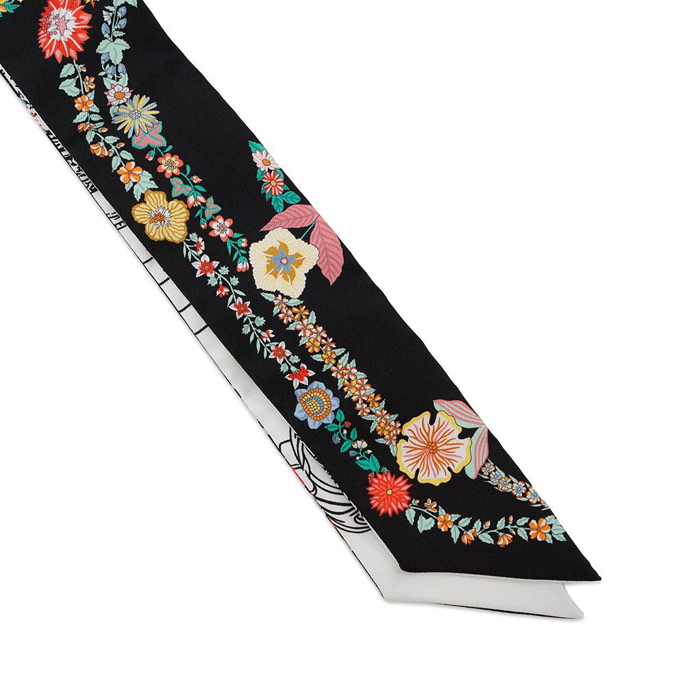 エルメス スカーフ ツイリー ブリッド・ドゥ・ガラ・アン・フルール2025春夏 Twilly 《ブリッド・ドゥ・ガラ・アン・フルール&アイライナー