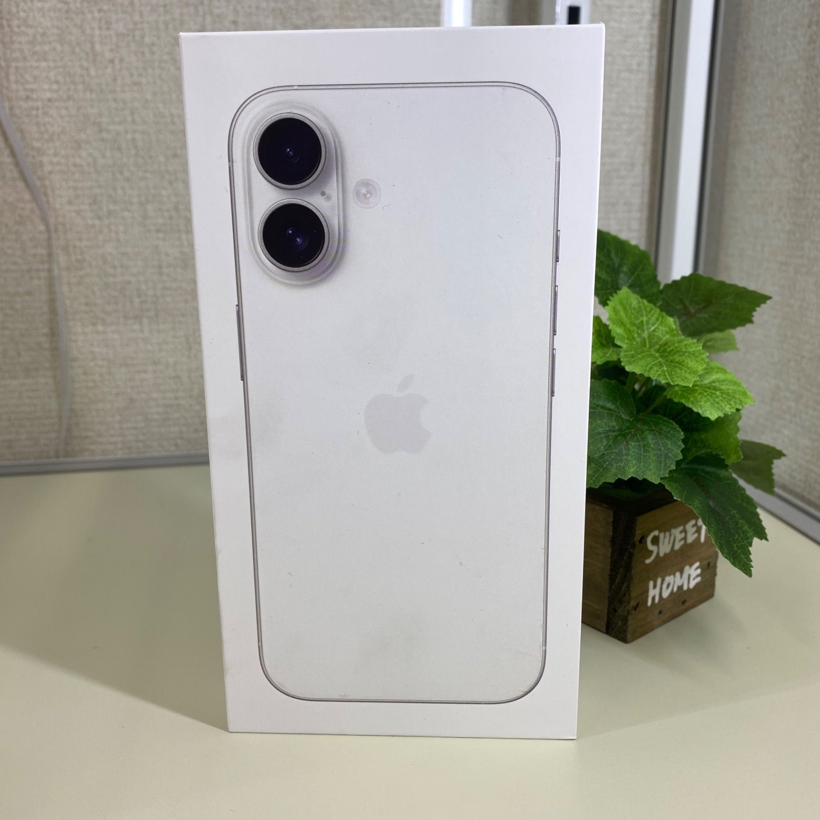 iPhone 16 256GB SIM フリー