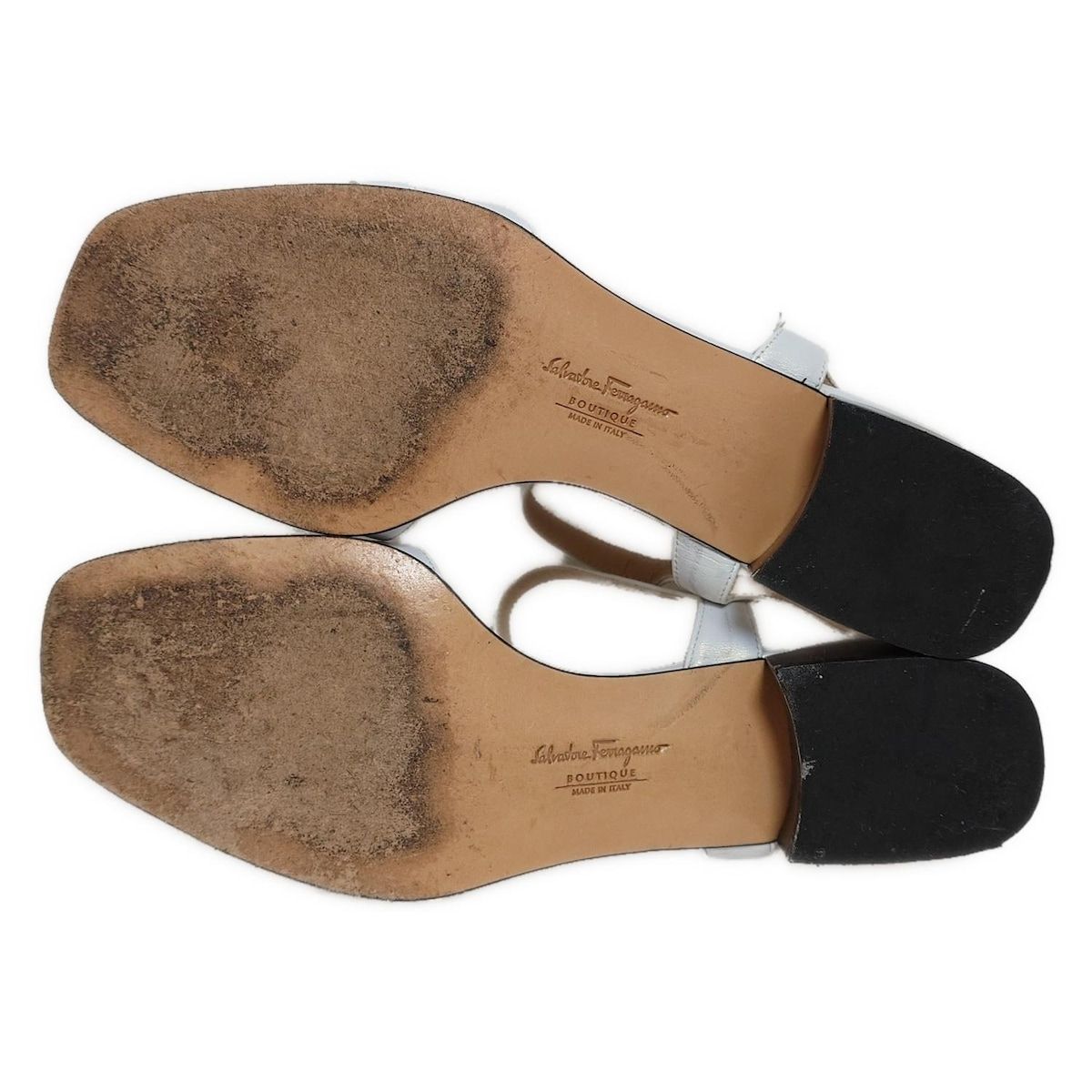 FERRAGAMO/SalvatoreFerragamo(サルバトーレフェラガモ