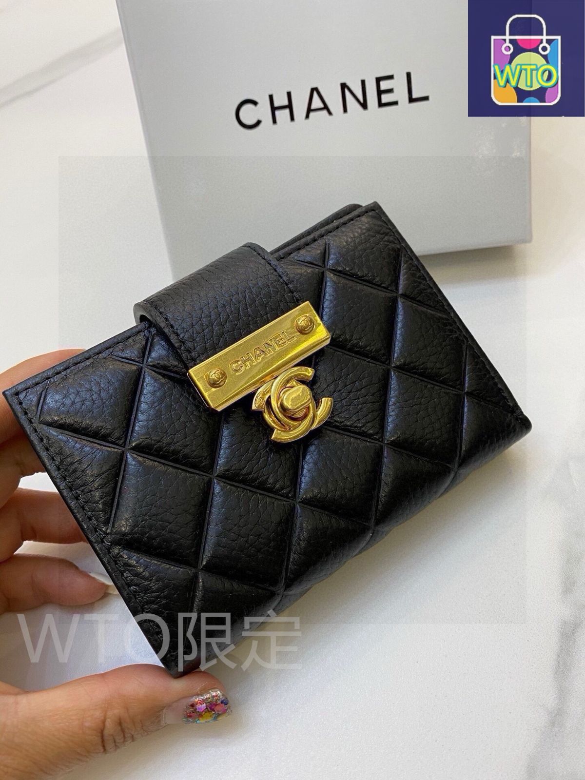 CHANEL ゴールド・ブラック フラットパンプス