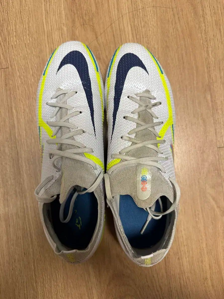 ナイキ FANTOM GT2 エリート AG 270