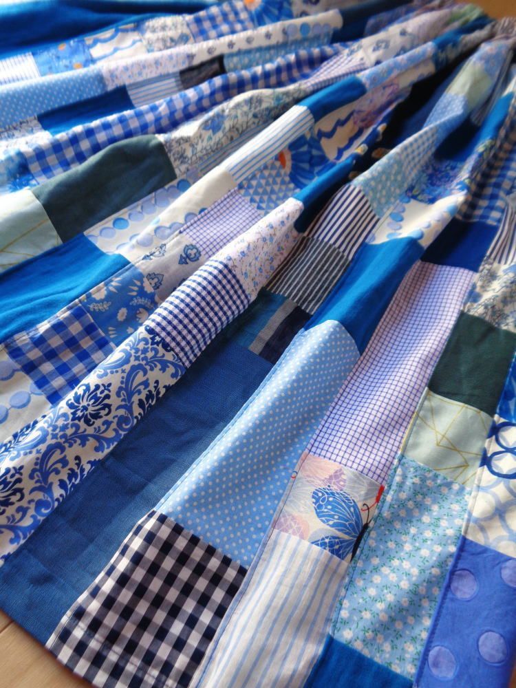 雛祭りセール♥絵画なパッチワーク♥晴れやかブルー たっぷりギャザー  