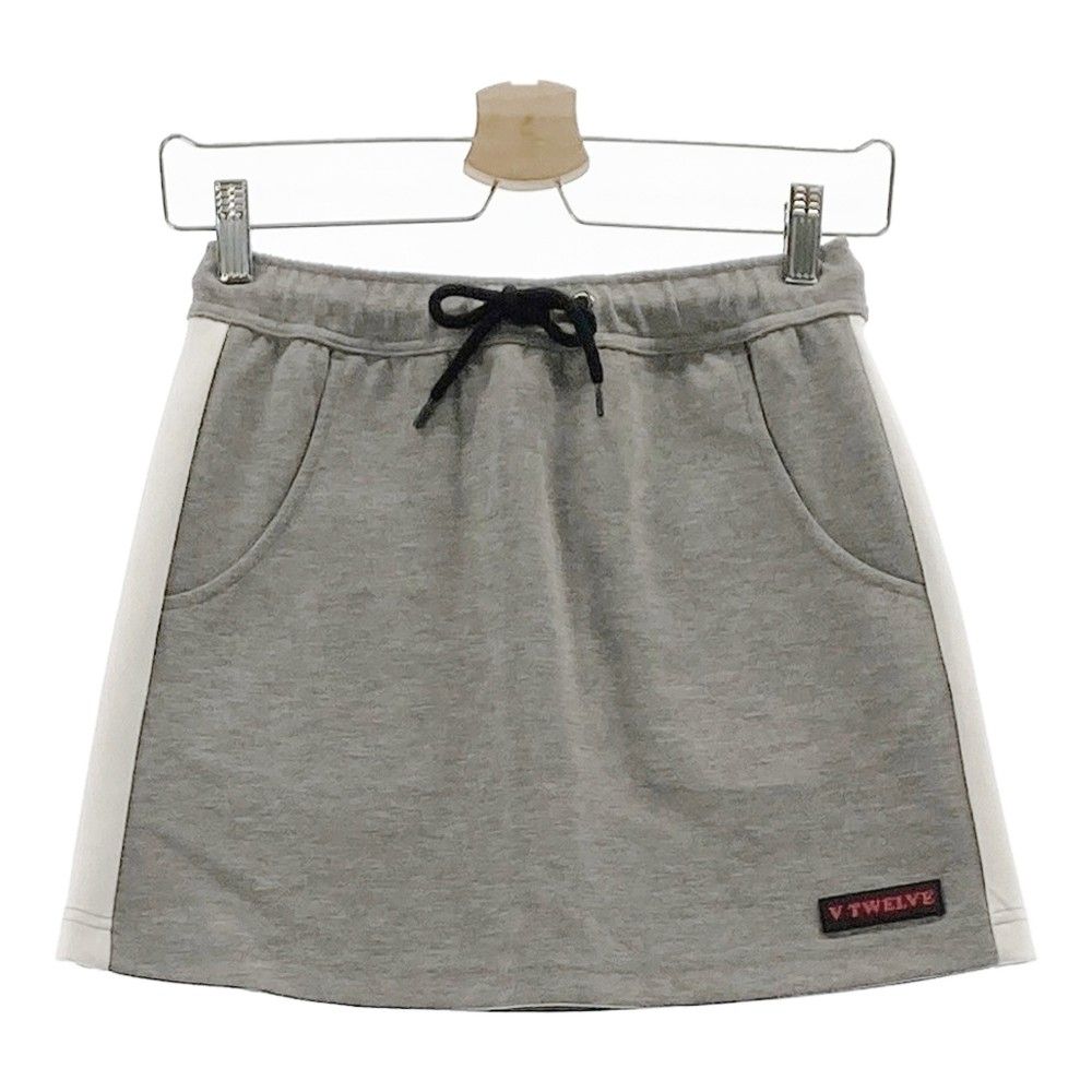 定番アイテムVTWELVE V12 ヴィトゥエルブ　ゴルフウェアスカート　グレー サイズ：M V12 ヴィトゥエルヴ スカート グレー系 [240101075434