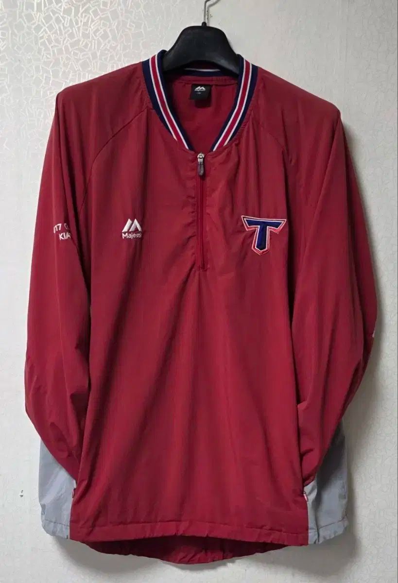 Majestic(マジェスティック) MAJESTIC KIAタイガース(キア・タイガース) タイガース Anorak（アノラック） ウィンドブレーカー 115 （ 2XL ）