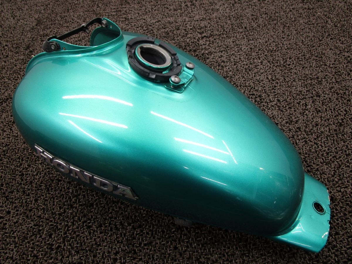 ホンダ AC09E