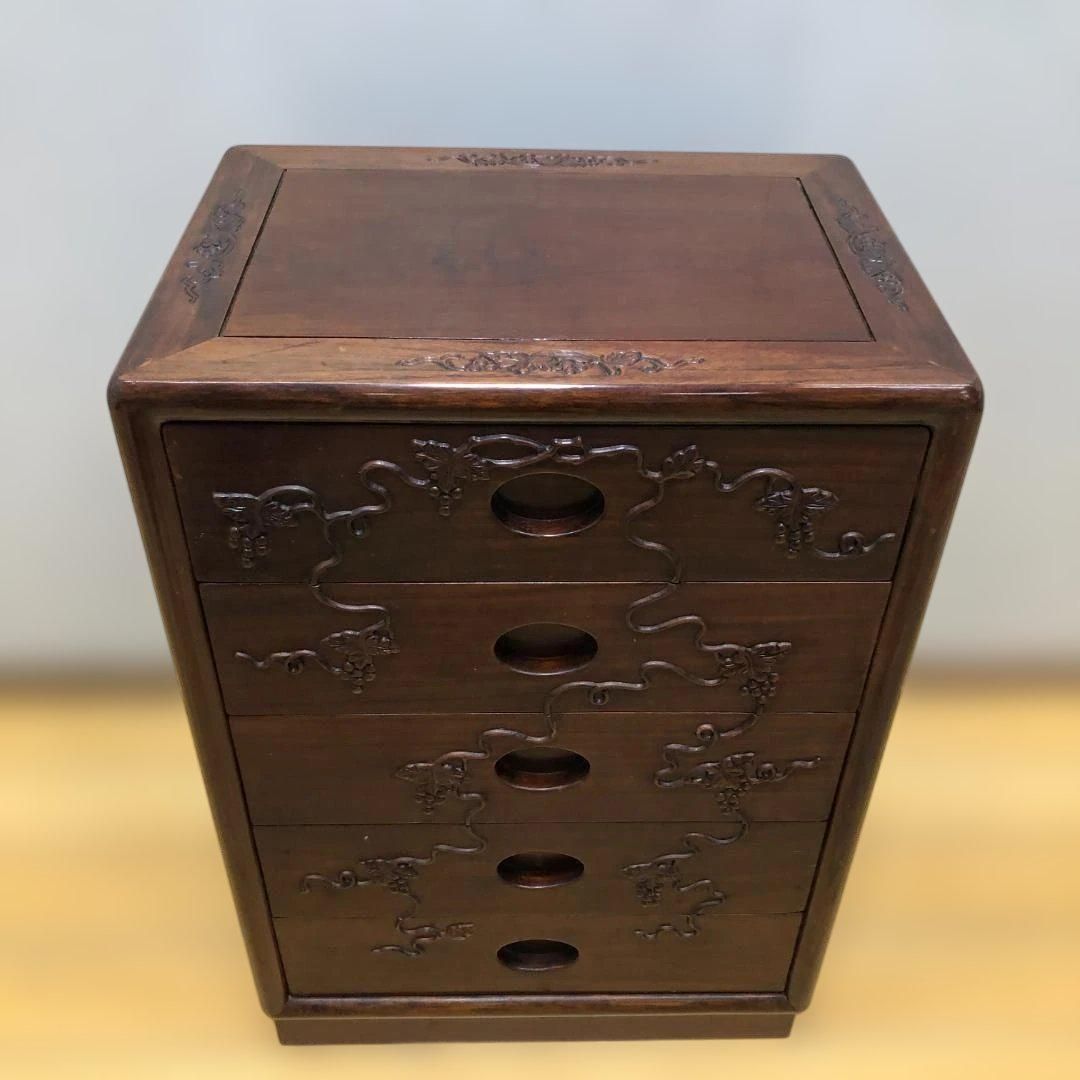 葡萄唐草彫刻 ぶどう木製五段チェスト 小引き出し 和風収納 アンティーク調 木製家具 書斎 和モダン クラシックインテリア 251026-9 MARWIL-DEMENAGEMENTS_CH