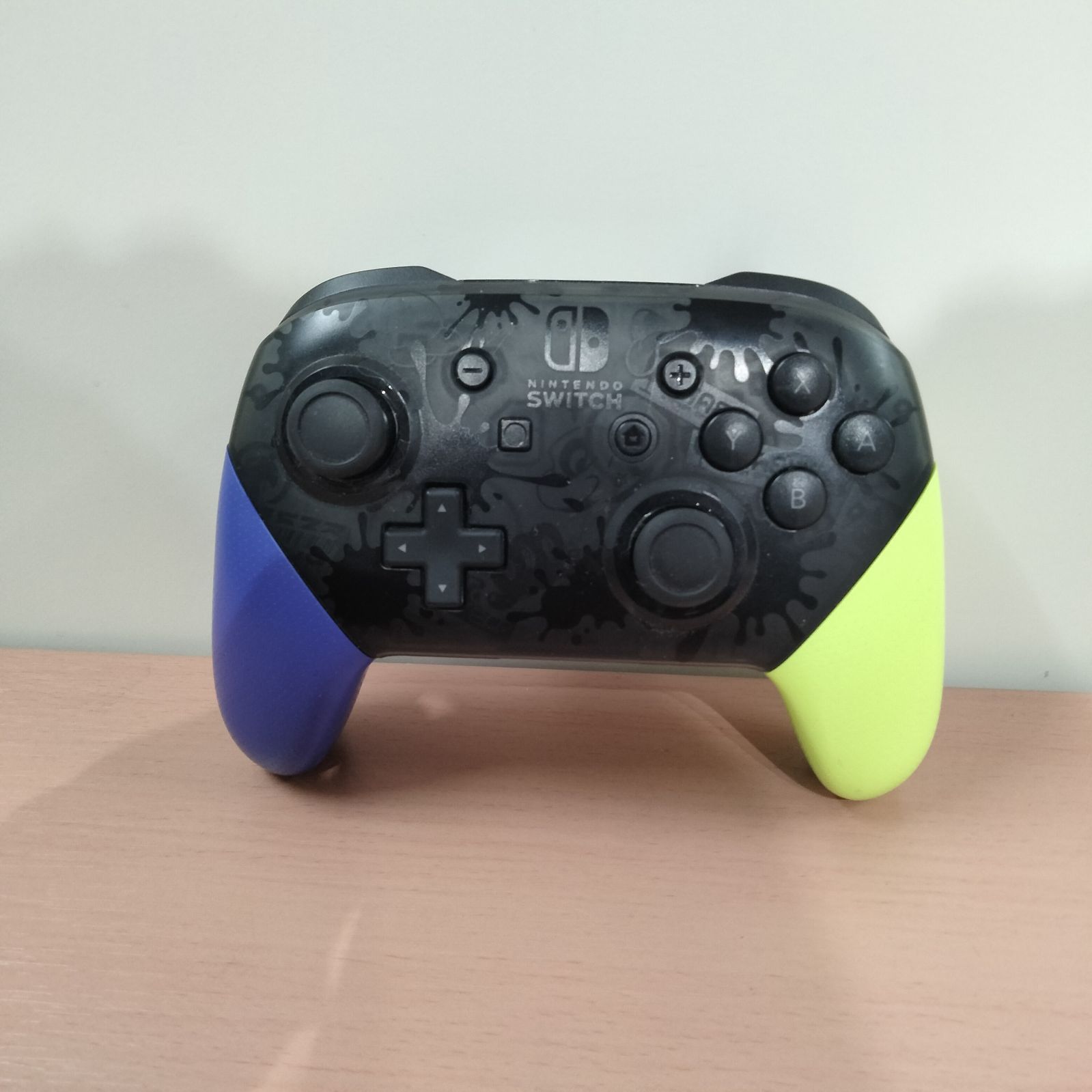 ※ジャンク Nintendo Switch コントローラー　スプラトゥーン3 Amazon.co.jp: 【任天堂純正品】Nintendo Switch Pro
