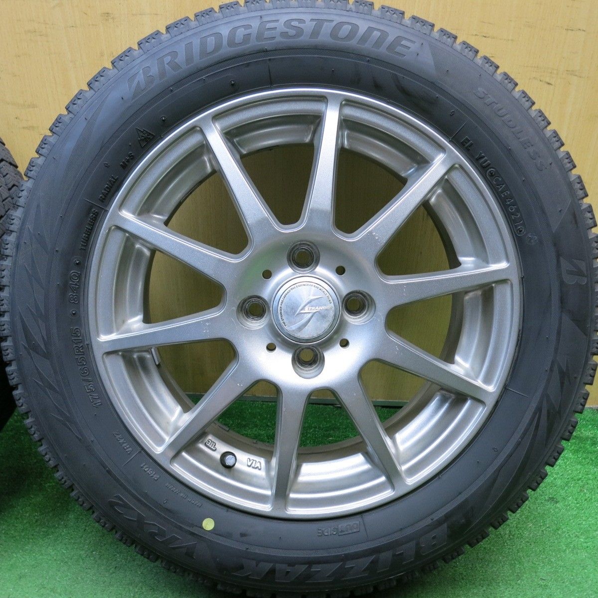 4本価格！21年☆スタッドレス 175/65R15 ブリヂストン ブリザック VRX2 