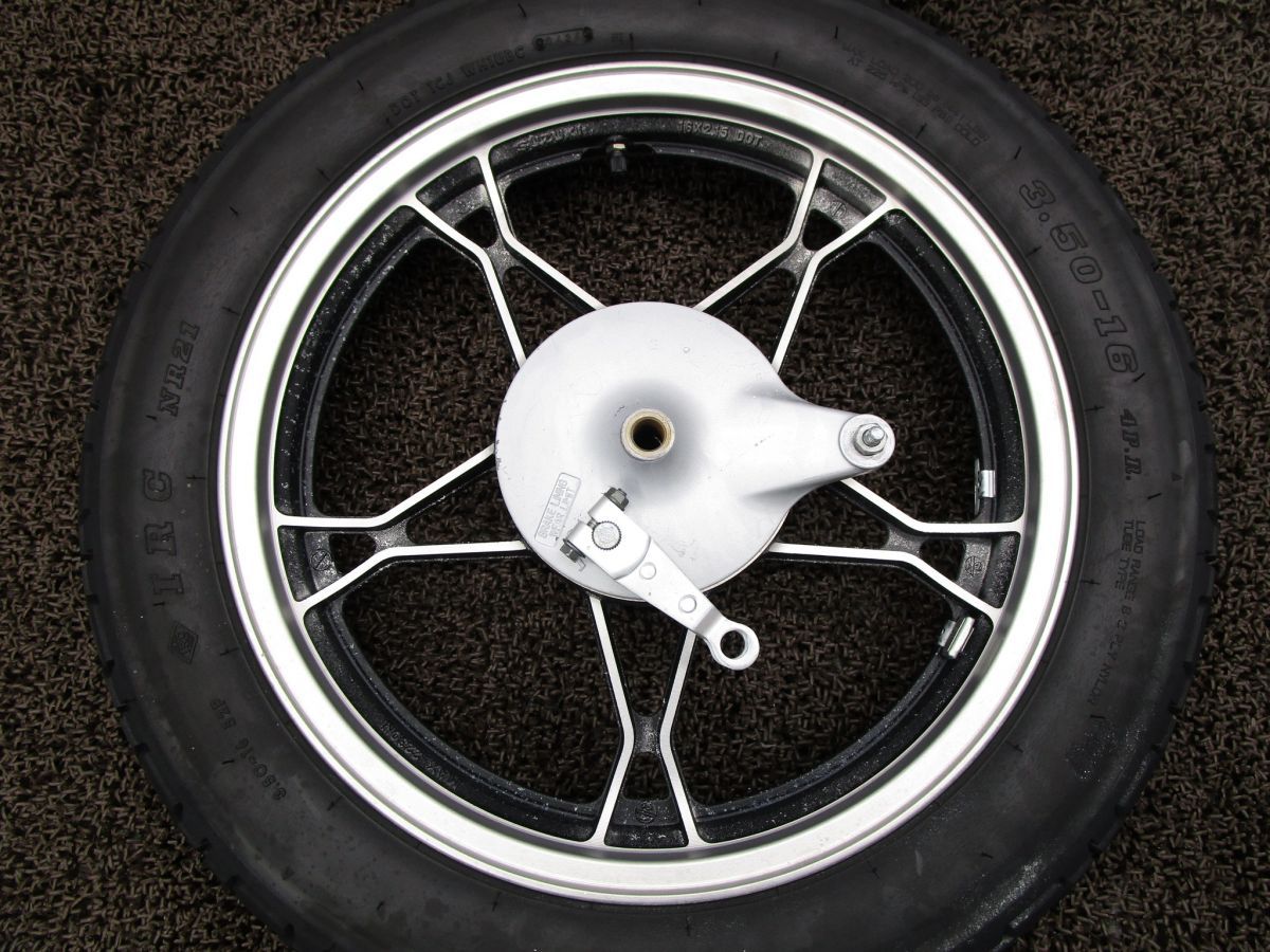 GN125 リアホイール ブレーキドラム 星型 □A5930 LC6PCJG スズキ 157FMI-3 キャブ車 動画有