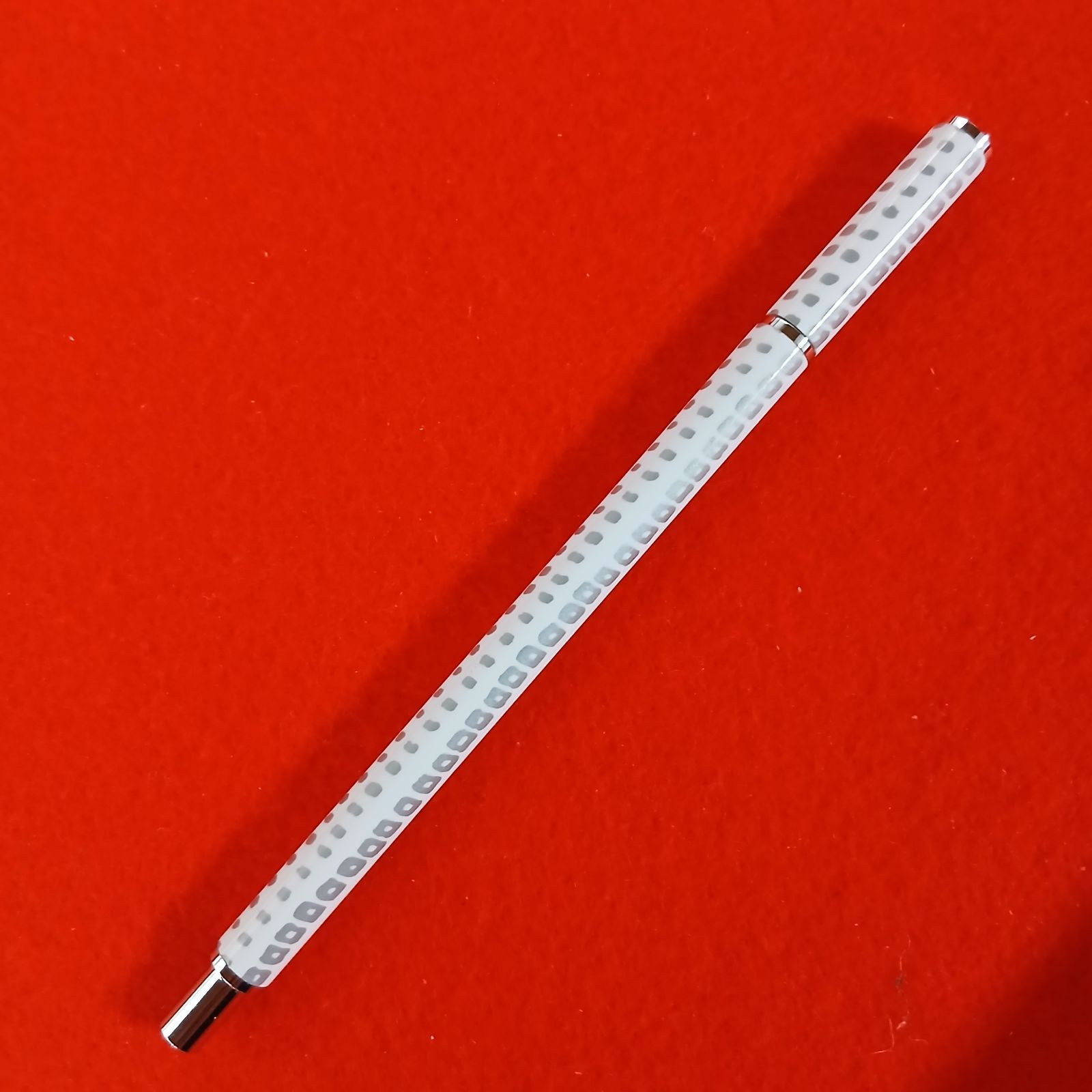 アクメ 水性ボールペン 0.7 スティレットローラーボール ネクサス P2SX01/R