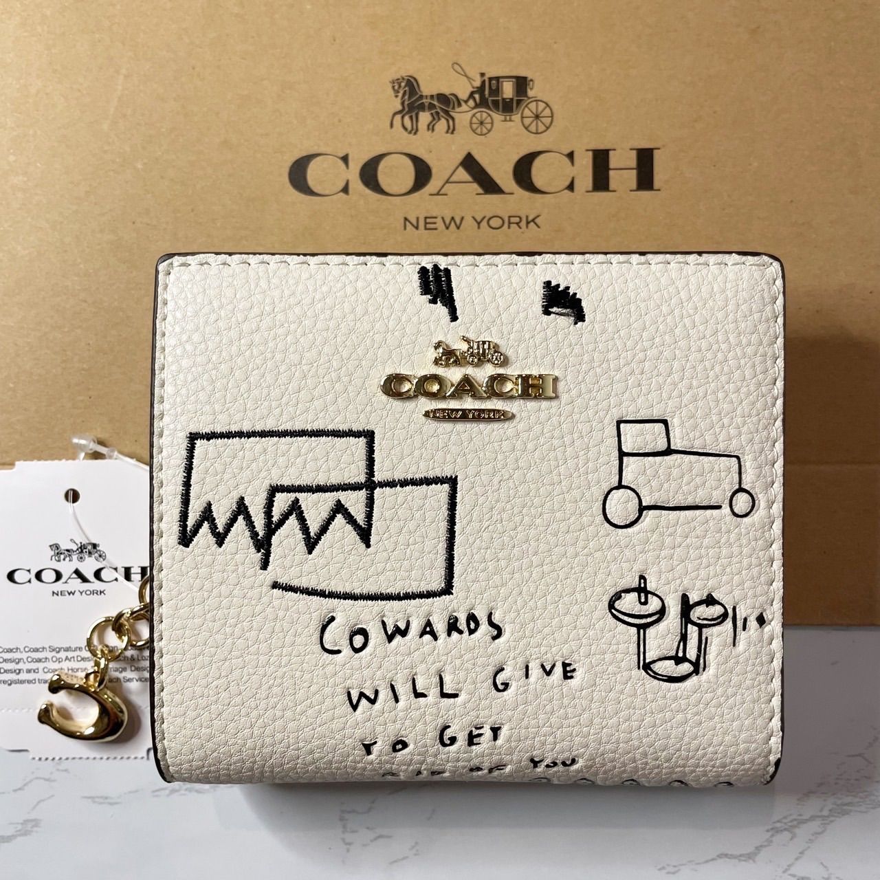 新品-未使用】COACH バスキア コラボ 二つ折り財布 アイボリー - Miki