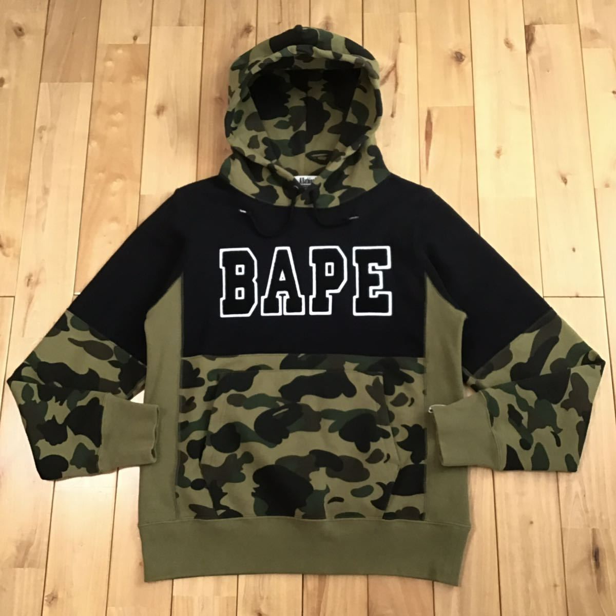 1st camo green プルオーバー パーカー Sサイズ a bathing ape BAPE 