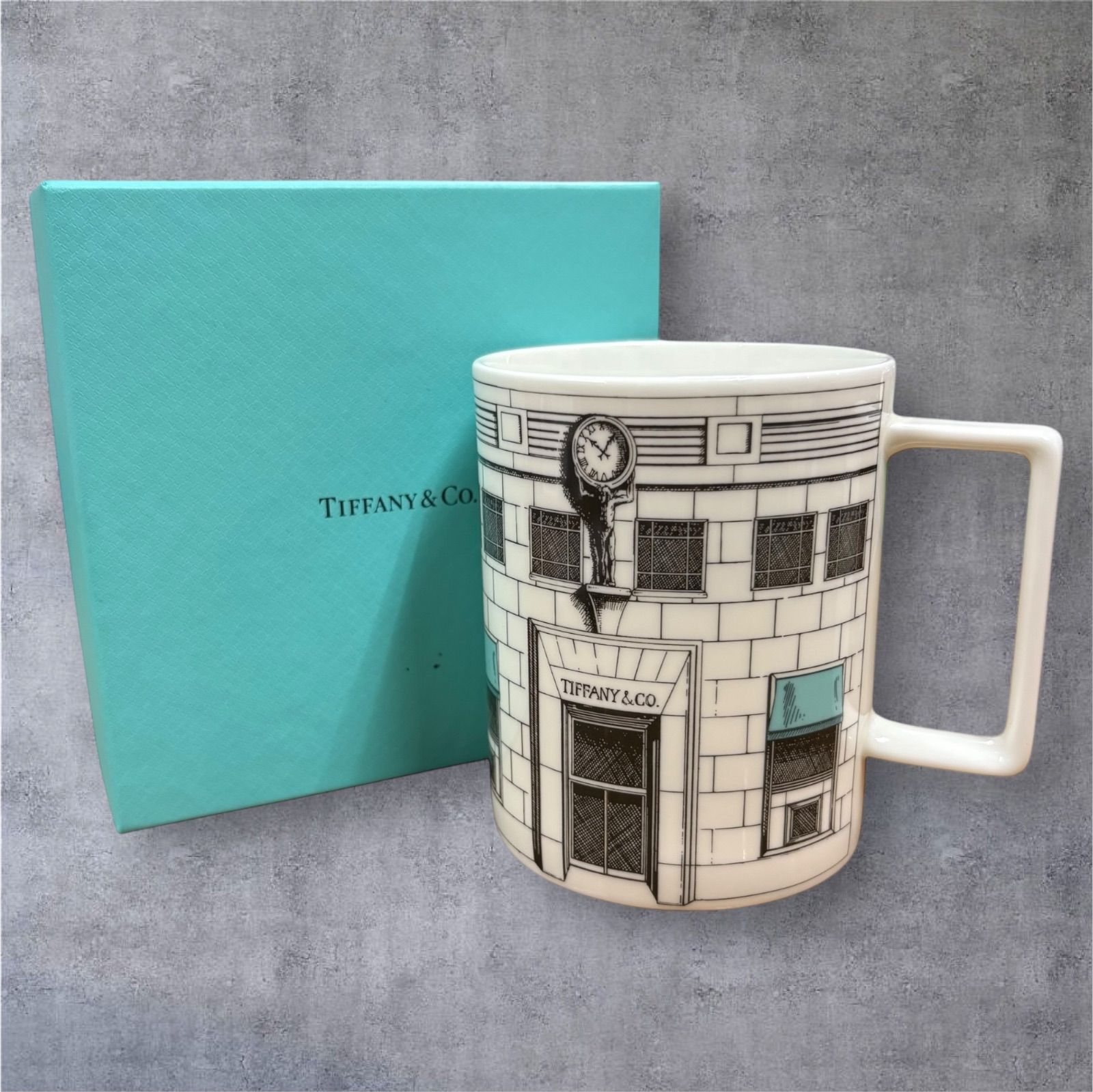 Tiffany-Co. マグカップ 箱有 5番街本店 ニューヨーク ティファニー ブティック柄 ボーンチャイナ ユニセックス ノベルティ 非売品 建物デザイン ブランド 食器 VIP ブルーボックス