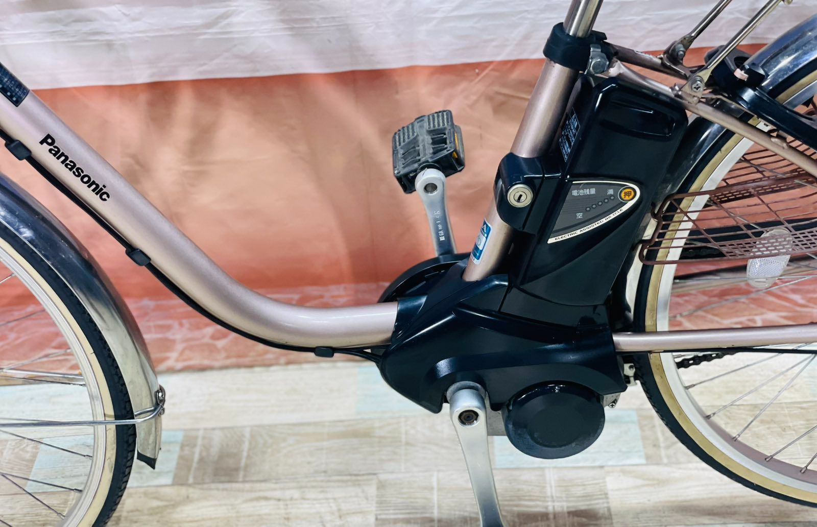 超人気26インチ電動アシスト自転車】【2016年モデル