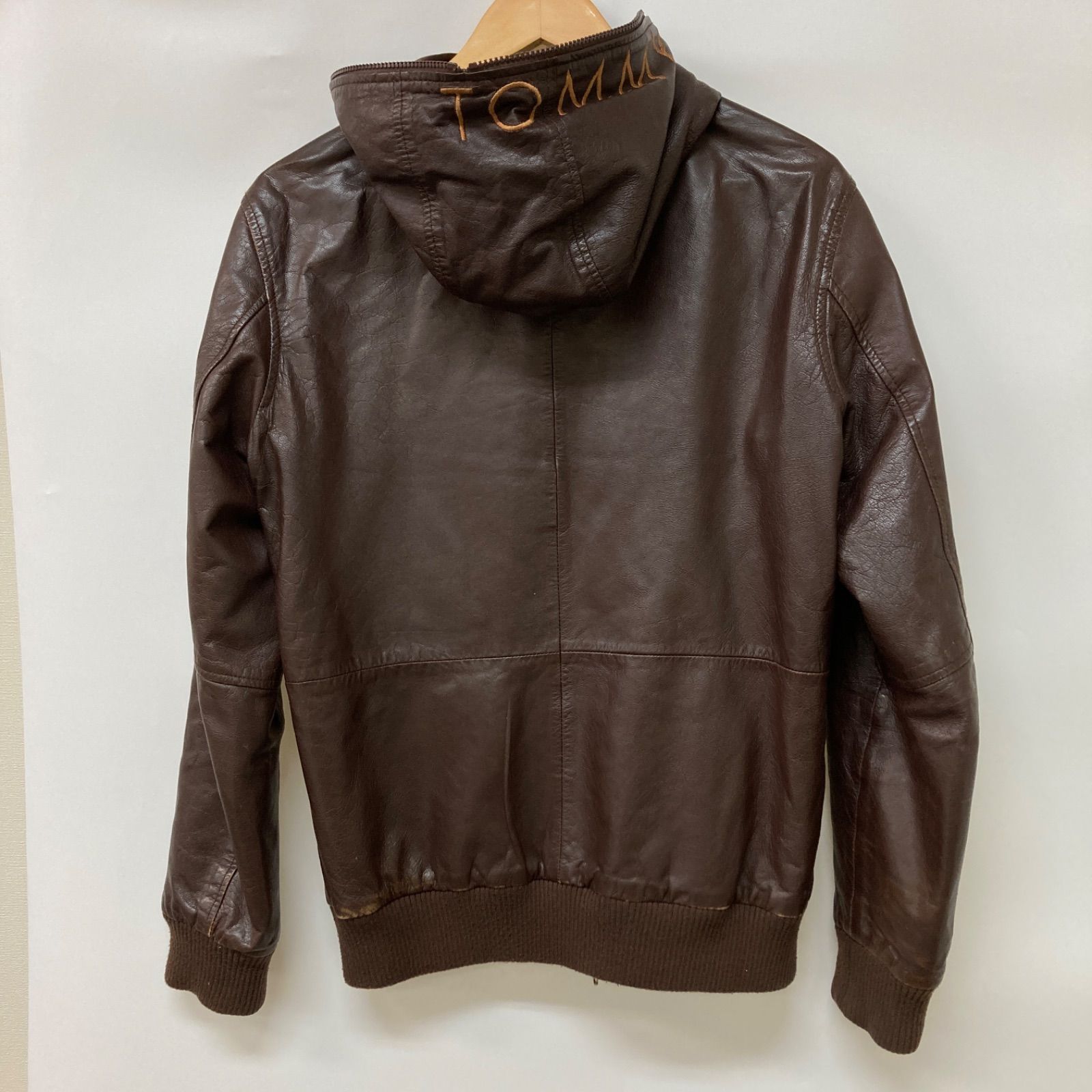 TOMMY HILFIGER トミーヒルフィガー レザージャケット アウター フード