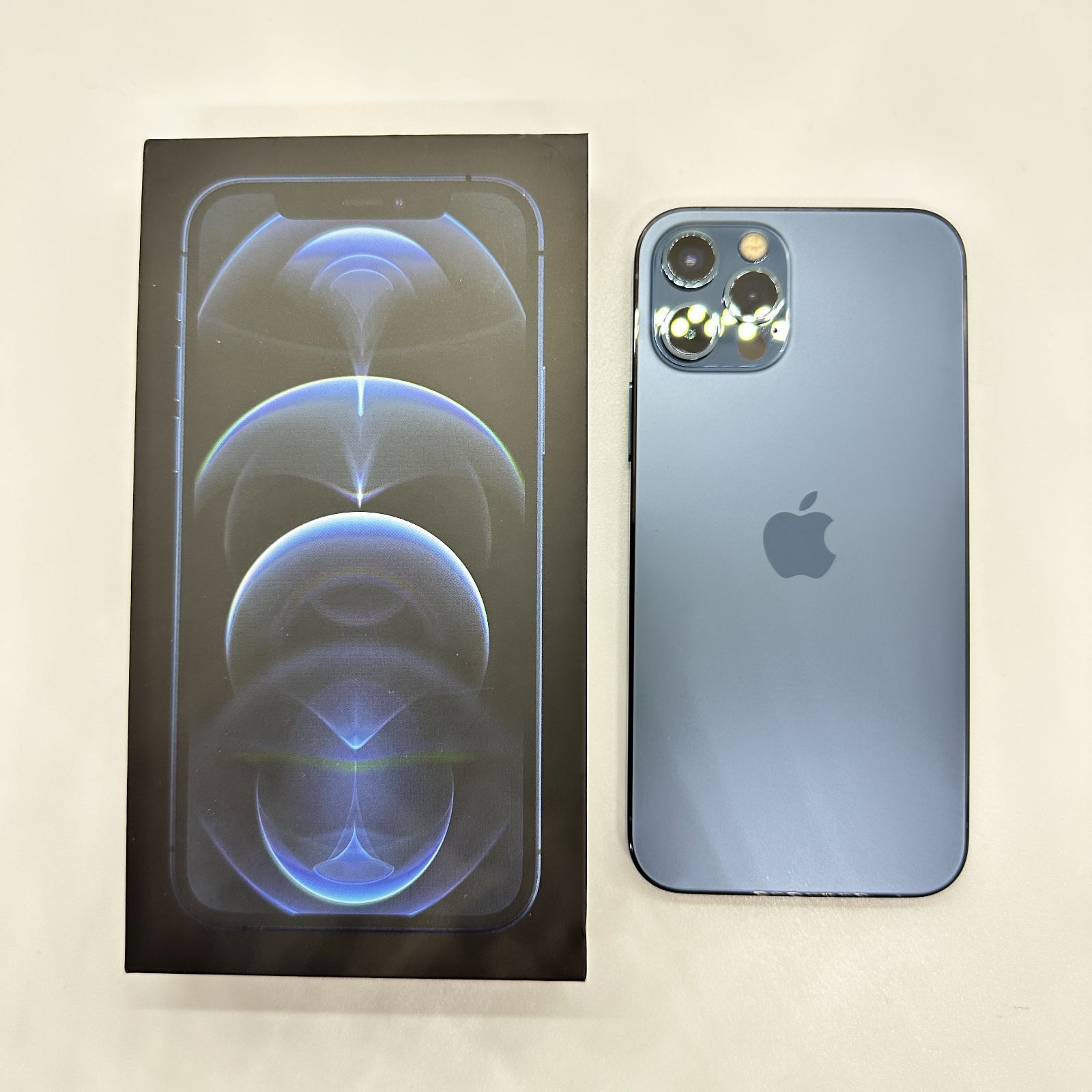 バッテリー新品/美品】iPhone12Pro 256GB【SIMロック解除済み】 - メルカリ