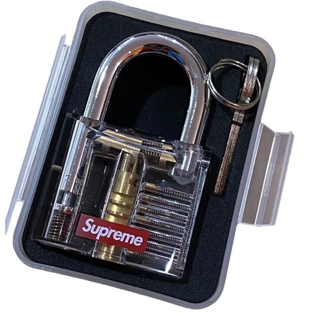 Supreme transparent lock 南京錠 - メルカリ