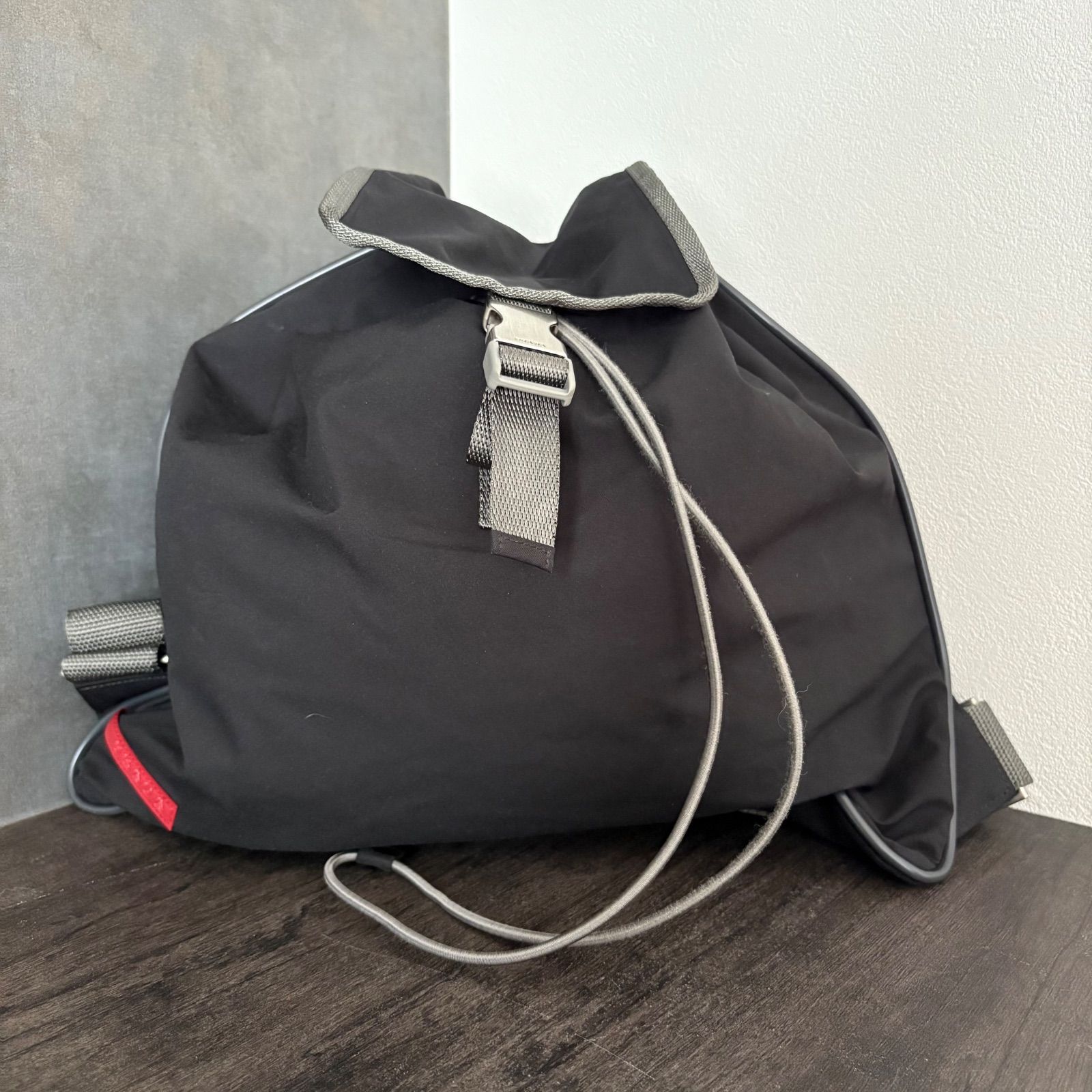 PRADA ブラック　バックパック メンズ バックパック&ベルトバッグ | Prada