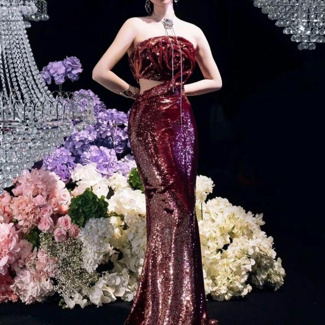 スパンコールのお花のデザインがオシャレな イブニングドレス 25年新作 新品未使用 バラのデザインがオシャレな総スパンコール