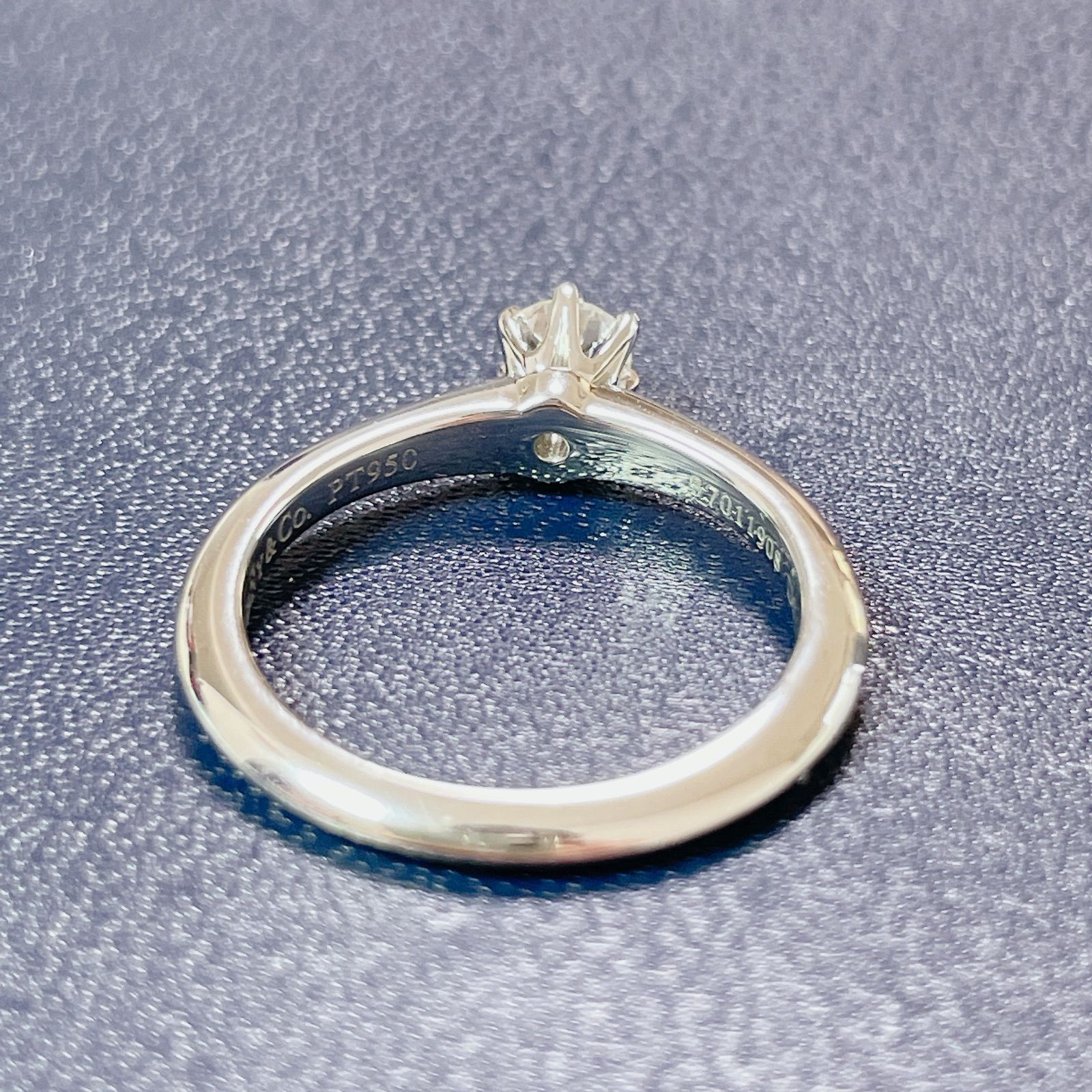PT950 ティファニー TIFFANY&Co. ダイヤモンドリング - メルカリ
