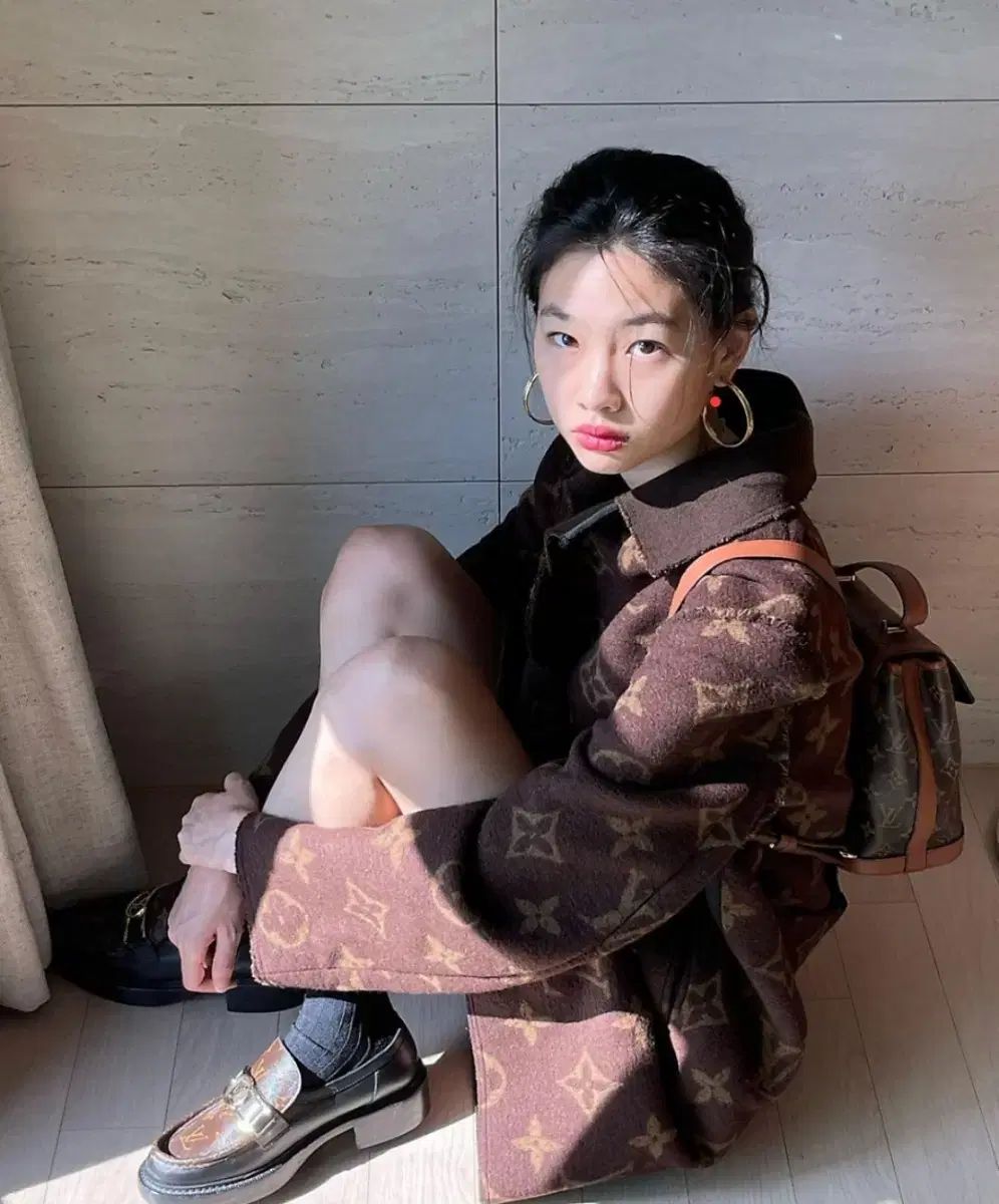 男性らしい Louis Vuitton ルイヴィトン アカデミー ローファー 36 225 230 送料無料の商品多数！