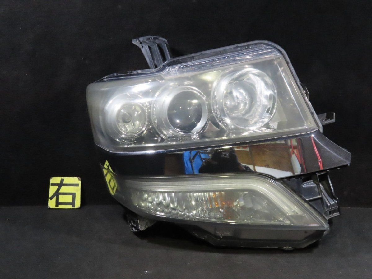 N-BOX カスタムG DBA-JF1 純正 HID 割無 ヘッド ランプ 右 レベ付 (コイト 100-62038) 検索 JF2 /No，12670
