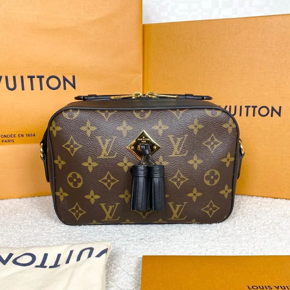 Louis Vuitton ルイヴィトン クロスバッグ 生酒