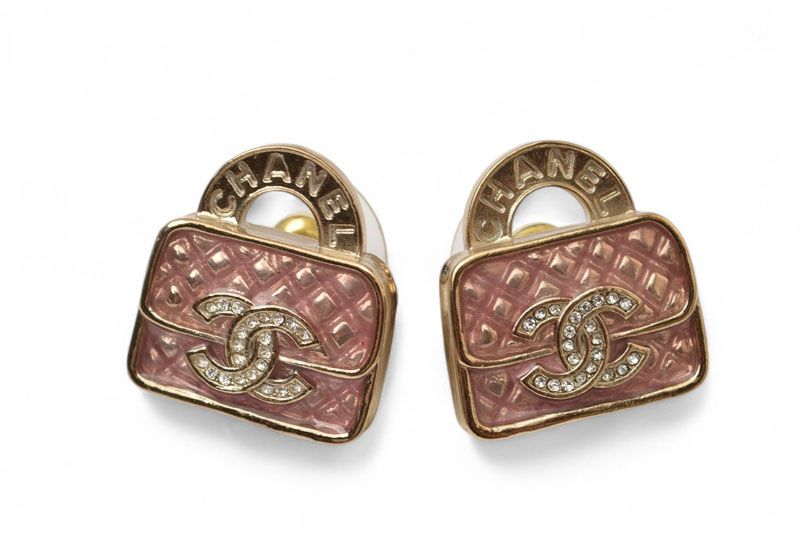 シャネル ピアス CHANEL アクセサリー CC/バッグモチーフ ライン  