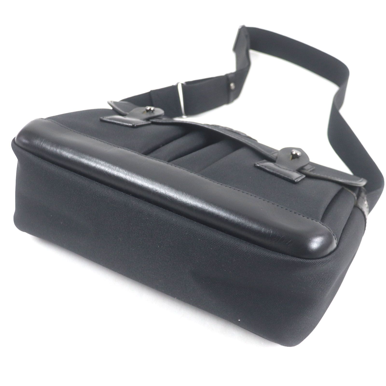 ハンティングワールド サファリ トゥデイ ショルダーバッグ イタリア製