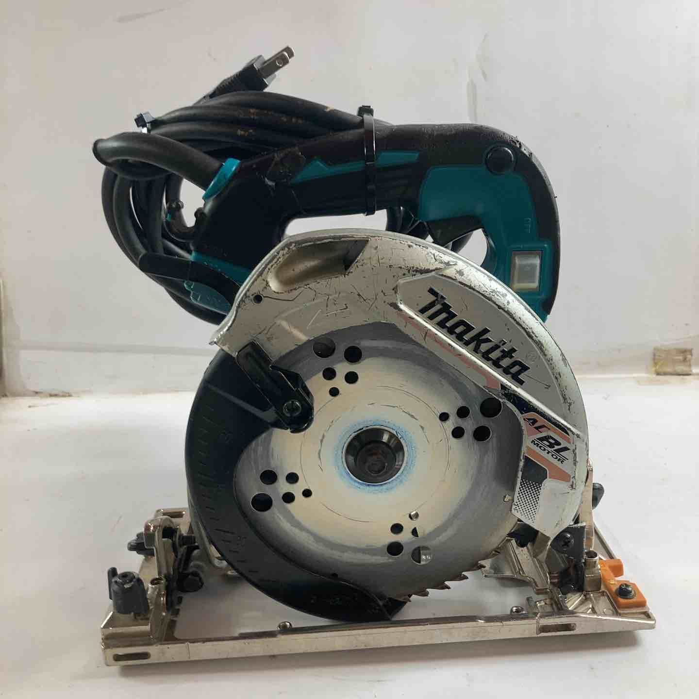 マキタ makita 電子マルノコ HS6303 川崎店