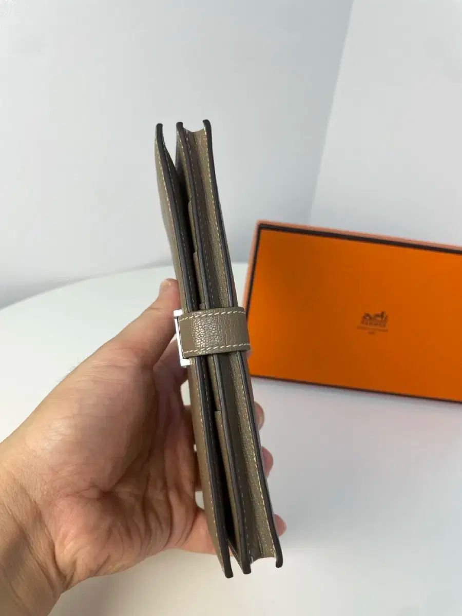 Hermes(エルメス) ミゾール ベアン 長財布 エトープ シルバー金具 T  