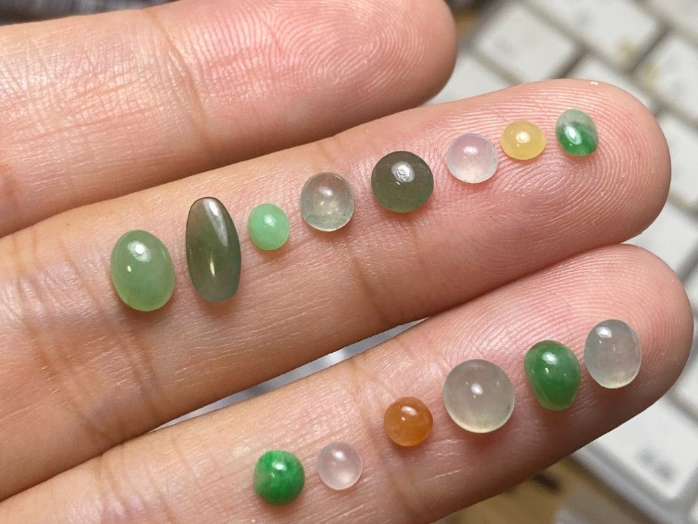 ミャンマー産 A貨 本翡翠 ルース ジェダイト 6e9b507594c85c26063d799db94998