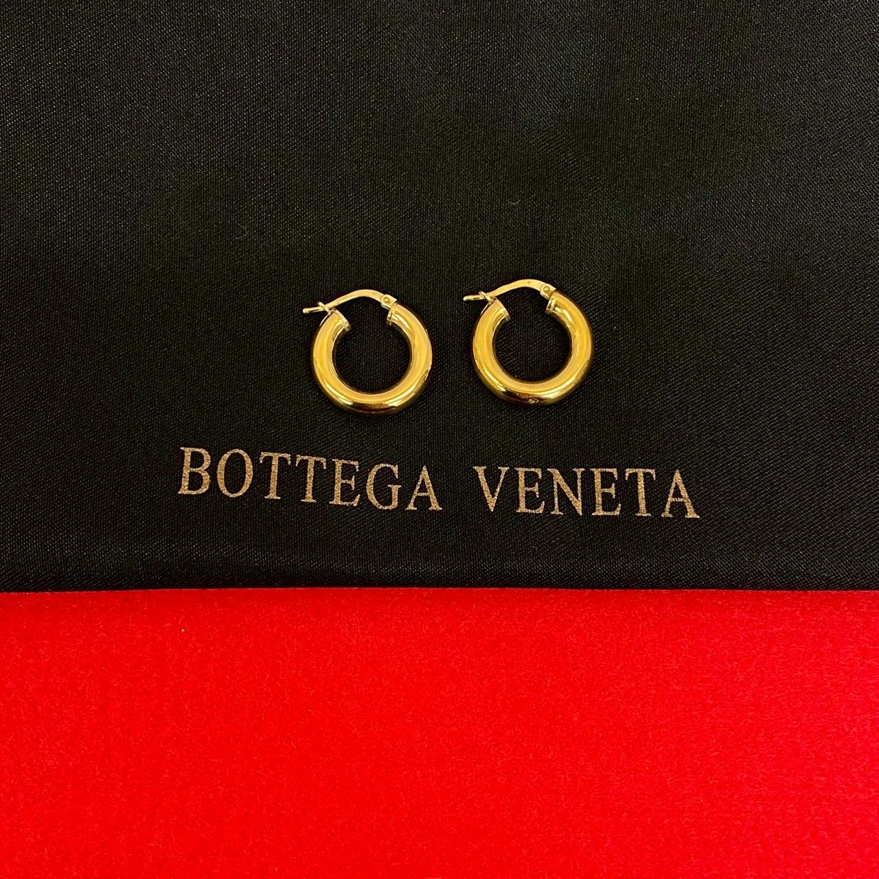 極 美品 BOTTEGA VENETA ボッテガヴェネタ フープ ピアス