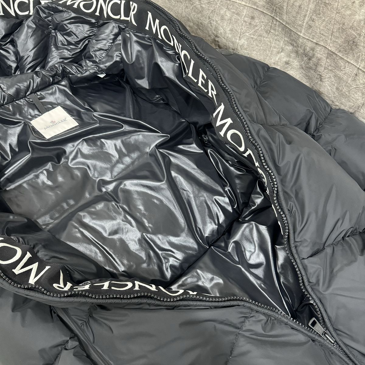 546センチ肩幅MONCLER モンクレール 19AW TEMPLON GIUBBOTTO