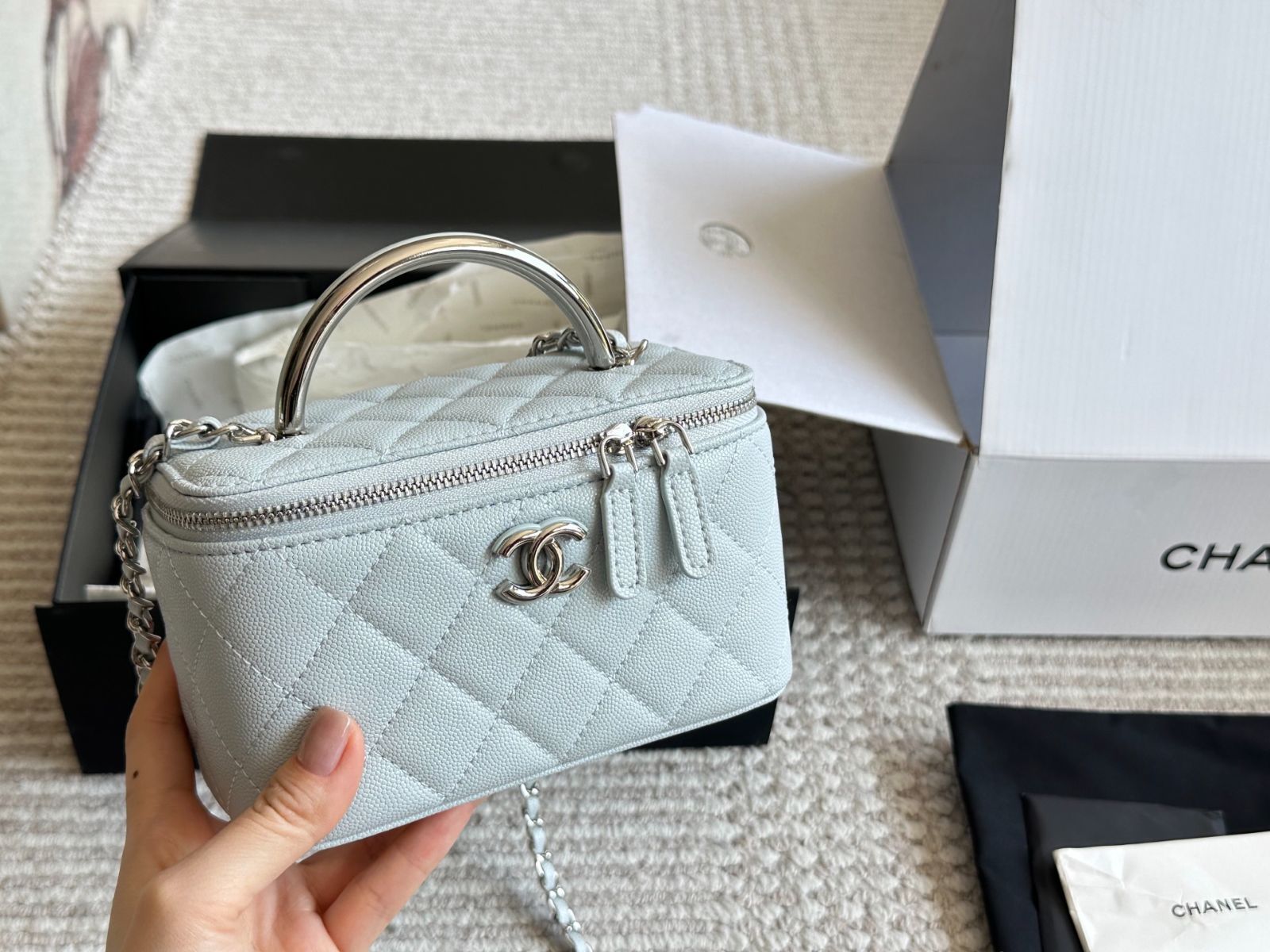 今日特価】Chanel 25C Handle Box Bag シャネル 25C ハンドル