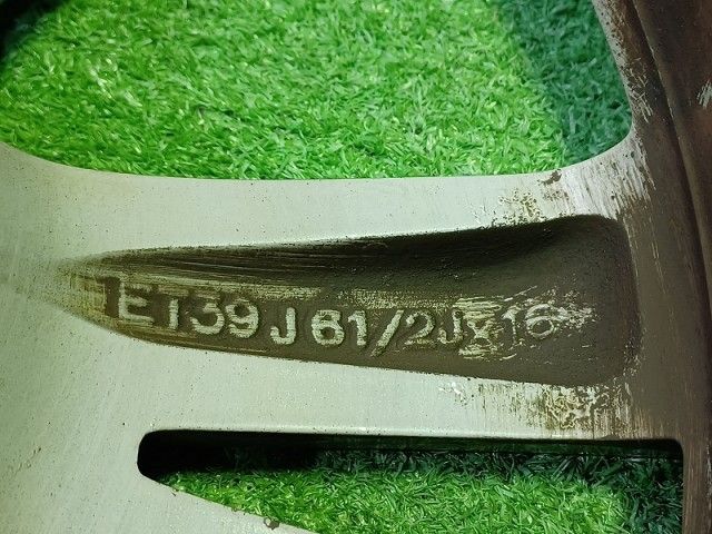 ホイール アルミ