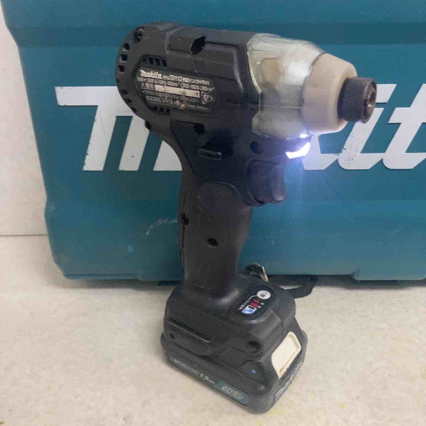 コードレスインパクトドライバー TD111DSHXB