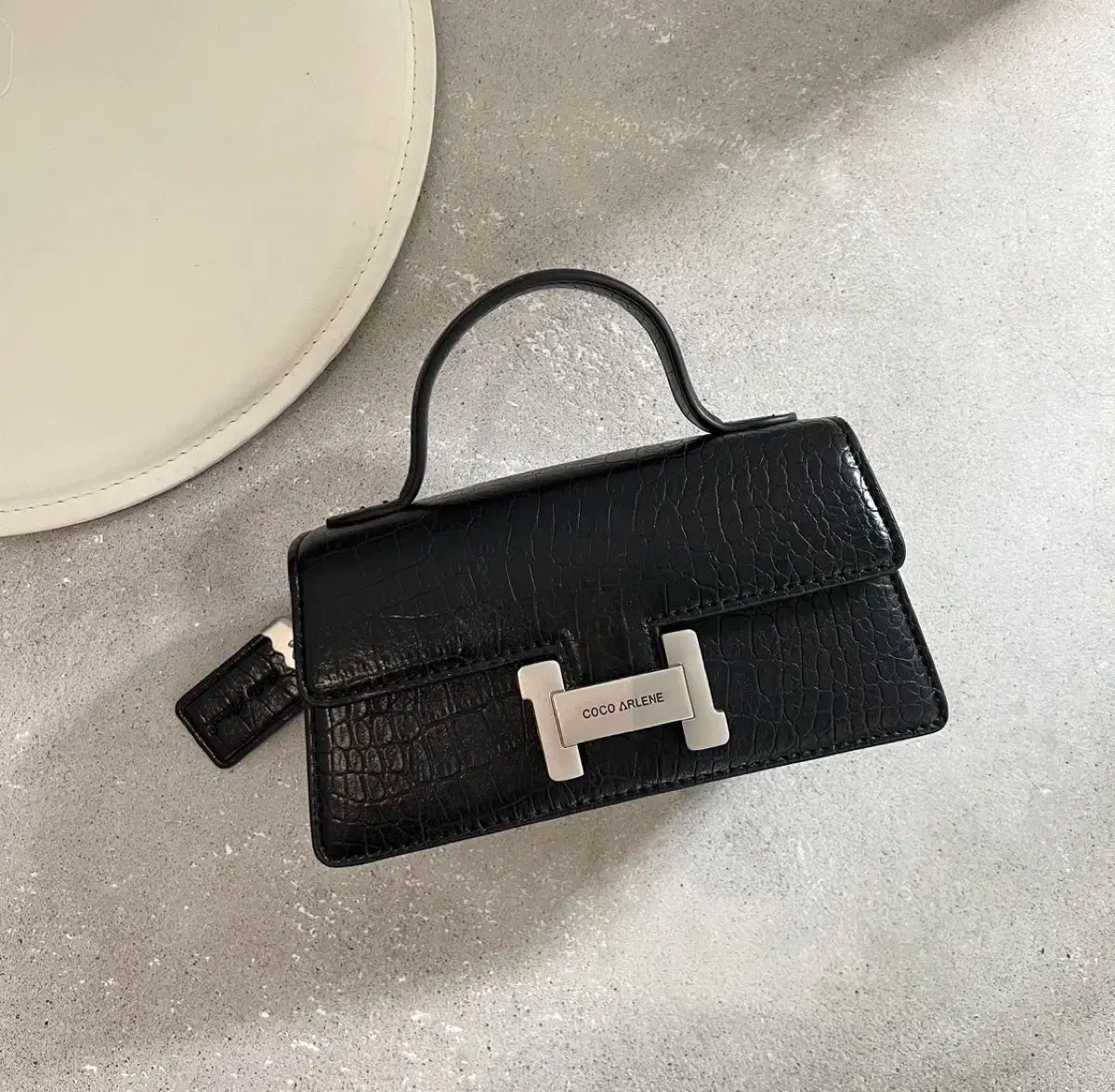 女性