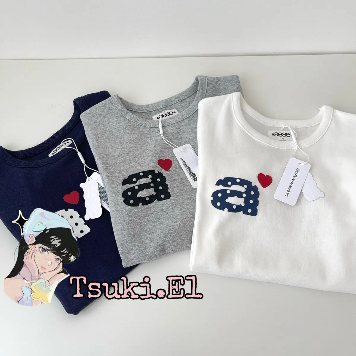韓国人気スリムフィット【AEAE】APPLIQUE LOGO TEE★2色 210.jpg