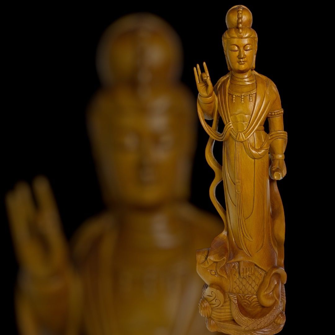 銅製 仏像 自在観音菩薩像 縁起物 茶台 客間 仏間 工芸品 置物 木彫り 観音